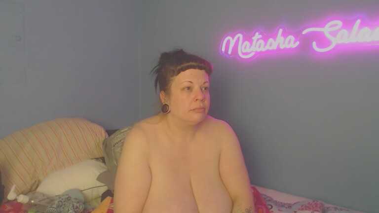 NatashaSalad's Streamate show and profile