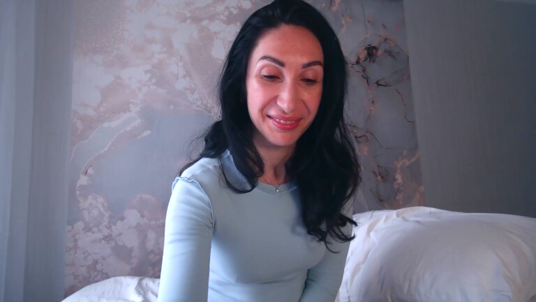 MiraWonderful's Streamate show and profile