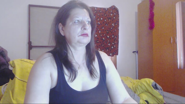 ExtasyMature's Streamate show and profile