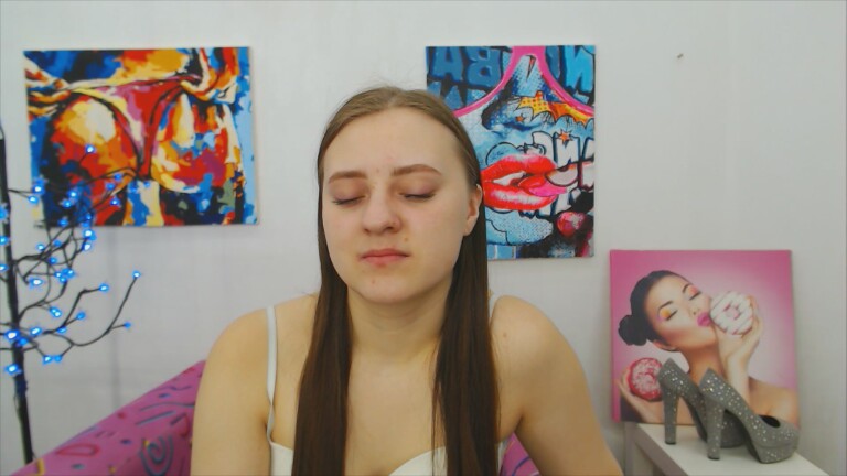 ArinaBelly's Streamate show and profile