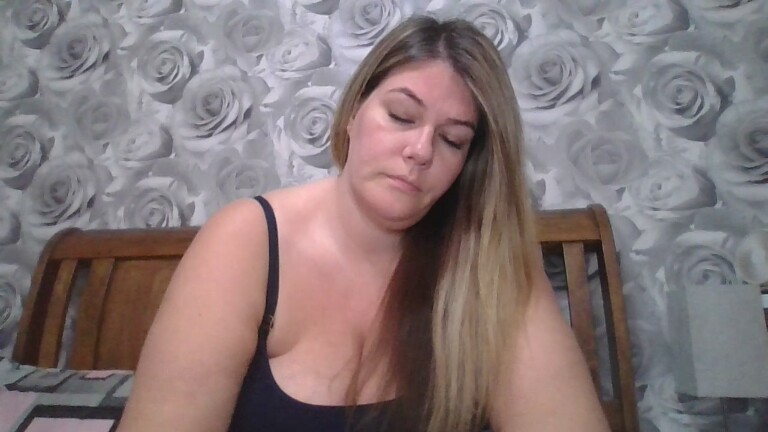 BabyCakesUK's Streamate show and profile