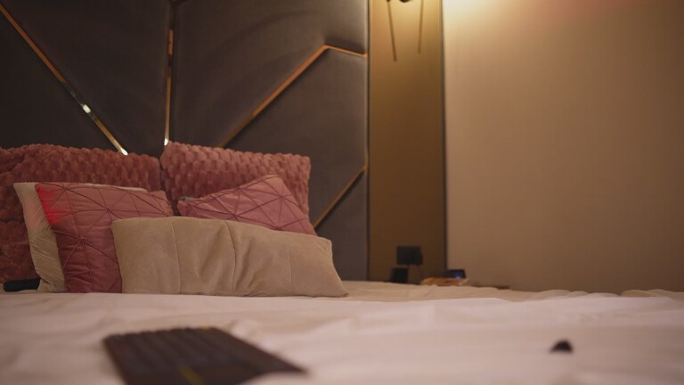 ChloeMin's Streamate show and profile