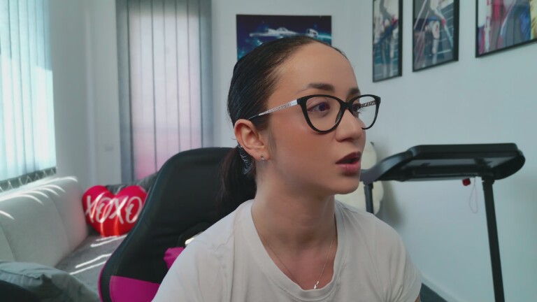 LilithBlaze's Streamate show and profile