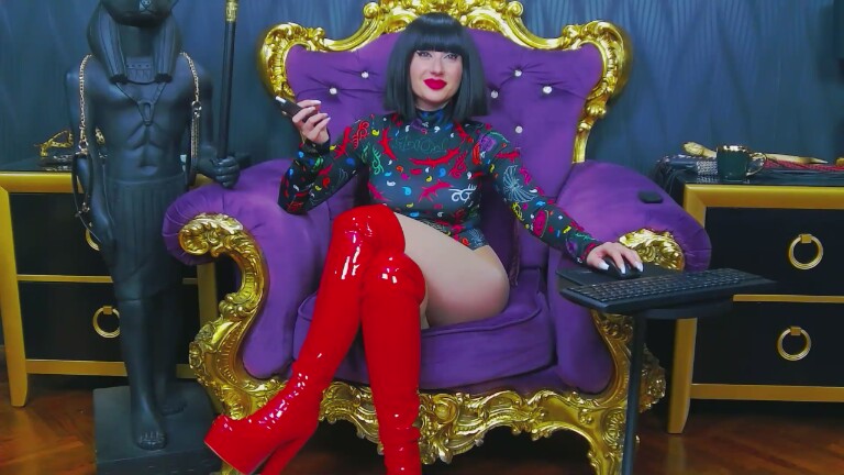 LaraMaeve's Streamate show and profile